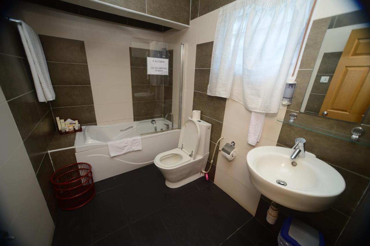 אקרה Airside Hotel מראה חיצוני תמונה